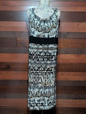 dressbarn Black and Cream Printed Maxi Dress with Waist Band